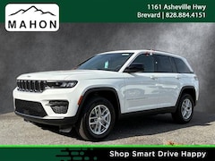 2025 Jeep Grand Cherokee LAREDO X 4X4 Sport Utility