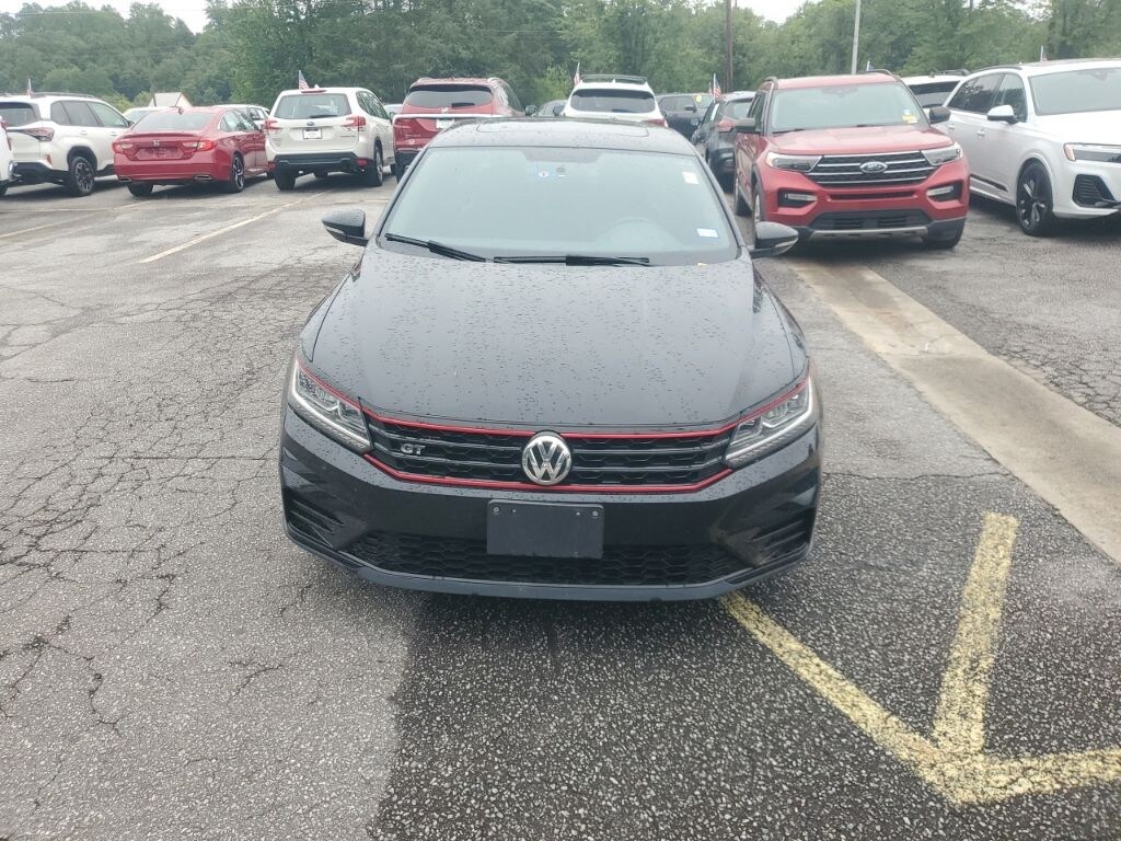 Used 2018 Volkswagen Passat 3.6L V6 GT Sedan