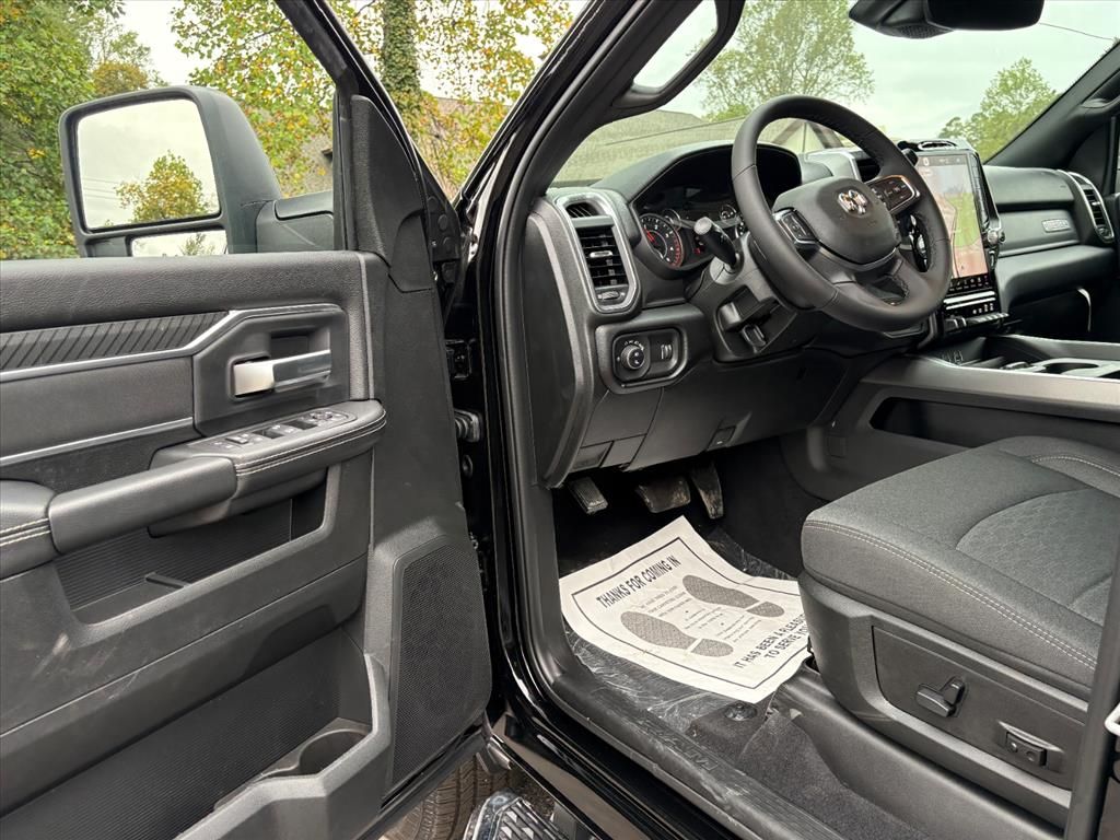 2026 RAM 2500 Big Horn - Photo 14