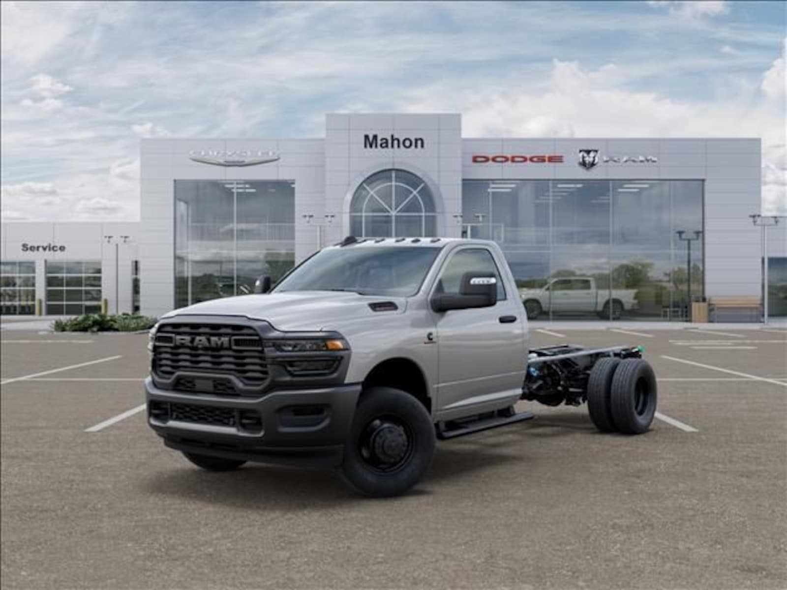 2026 Ram 3500 Tradesman Chassis Regular Cab 4x4 84' CA