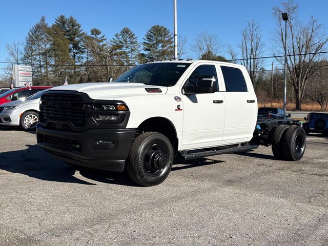 2026 RAM Ram 3500 Chassis Cab Tradesman's photo