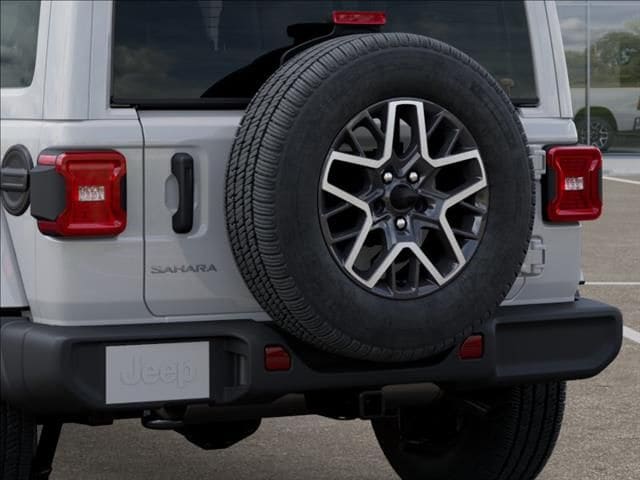 2025 Jeep Wrangler 4-Door Sahara - Photo 13