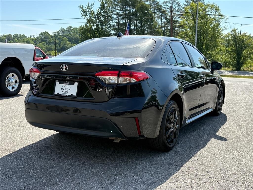 Used 2024 Toyota Corolla LE Sedan