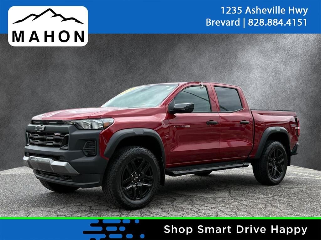 Used 2025 Chevrolet Colorado Trail Boss Truck