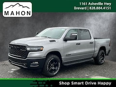 2025 Ram 1500 WARLOCK CREW CAB 4X4 5'7 BOX Pickup