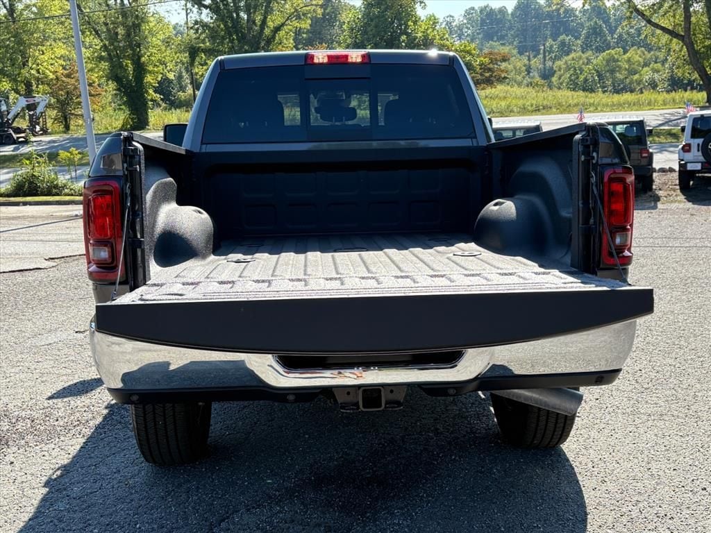 2026 RAM 2500 Tradesman - Photo 25