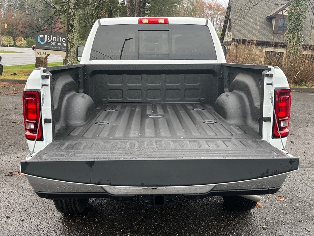 2025 RAM 2500 Tradesman - Photo 12