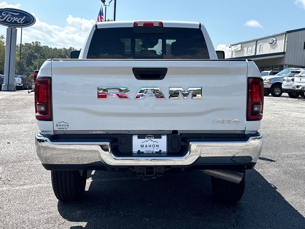 2026 RAM 2500 Tradesman - Photo 7