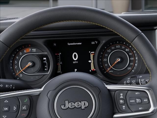 2025 Jeep Wrangler 4-Door Sahara - Photo 17