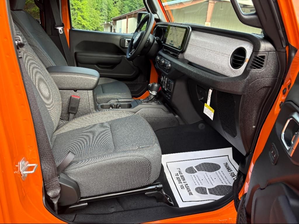 2025 Jeep Wrangler 4-Door Sport S - Photo 10