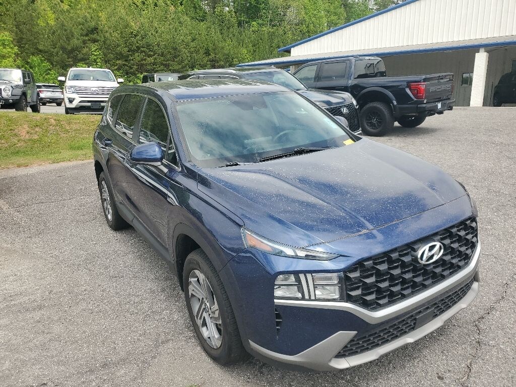 Used 2023 Hyundai Santa Fe SE SUV