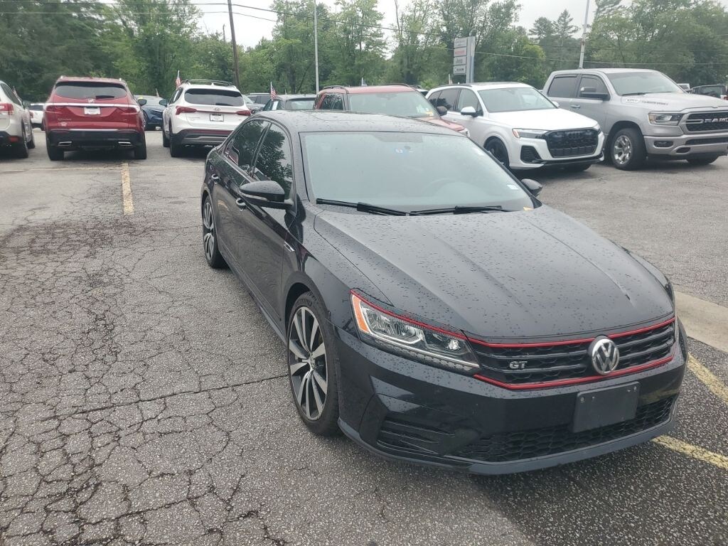 Used 2018 Volkswagen Passat 3.6L V6 GT Sedan