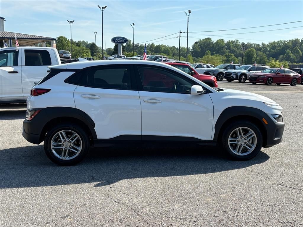 Used 2022 Hyundai Kona SE SUV