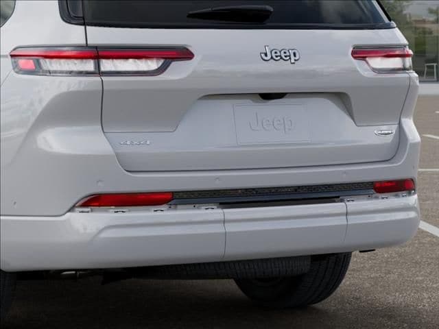 2026 Jeep Grand Cherokee L Summit - Photo 13