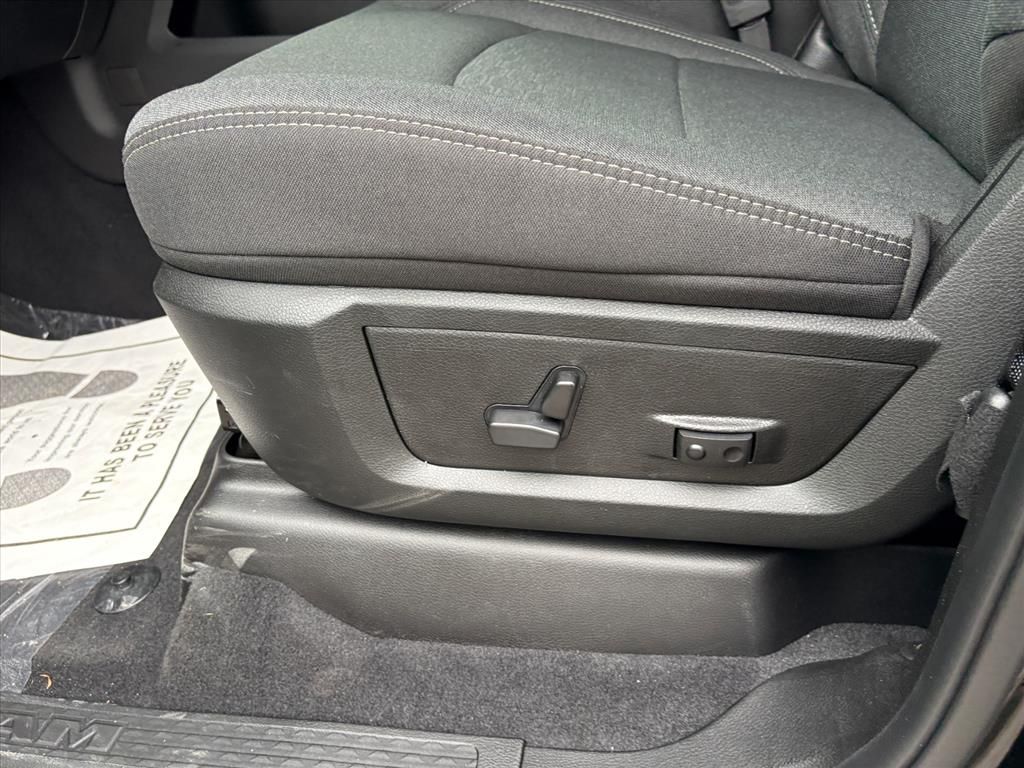 2026 RAM 2500 Big Horn - Photo 15