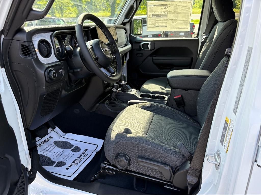 2025 Jeep Wrangler 4-Door Sport S - Photo 9