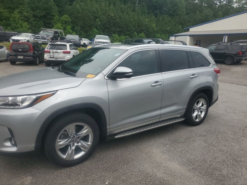 Used 2018 Toyota Highlander Limited SUV