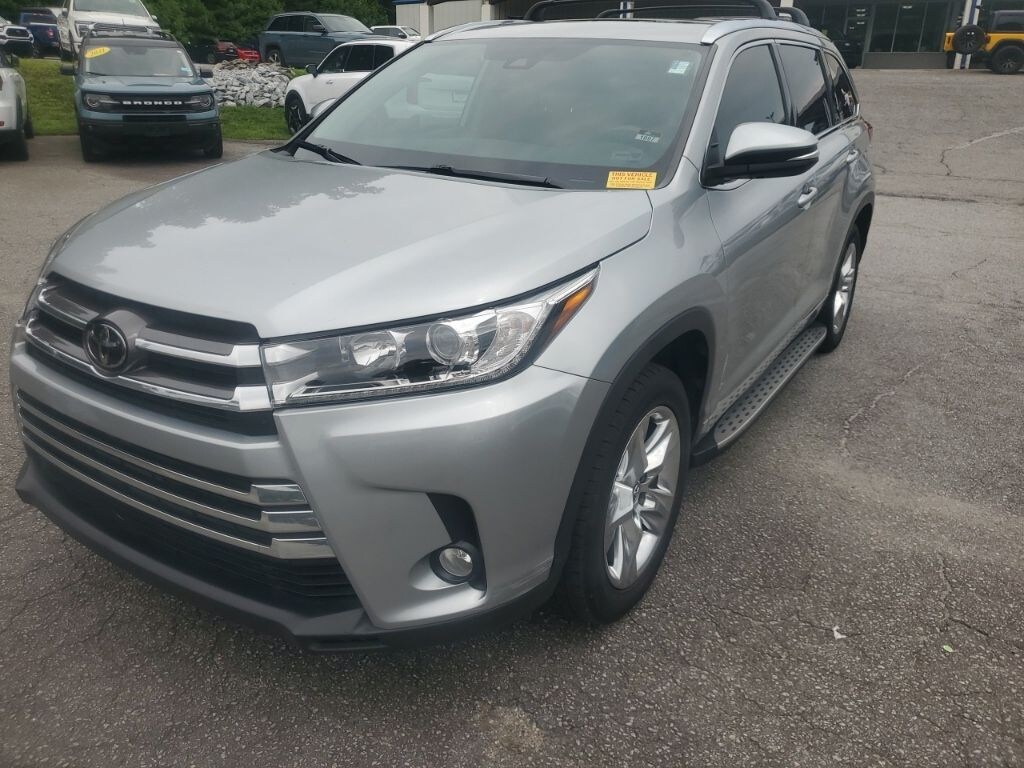 Used 2018 Toyota Highlander Limited SUV