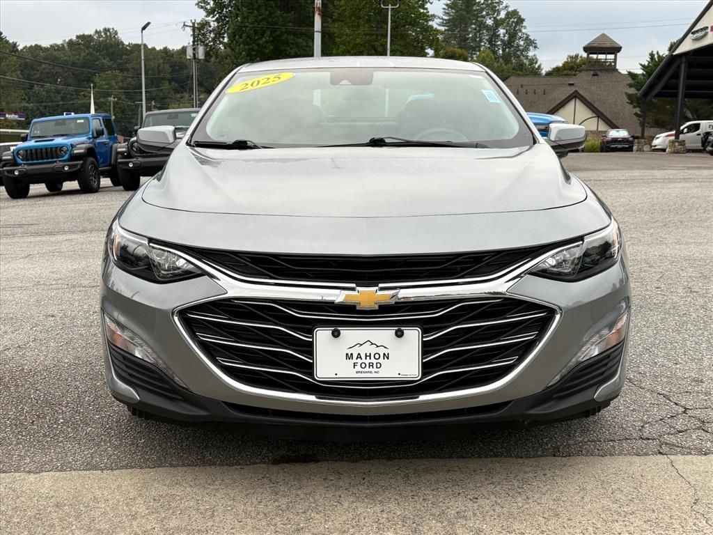 Used 2025 Chevrolet Malibu 1LT with VIN 1G1ZD5ST9SF155462 for sale in Brevard, NC