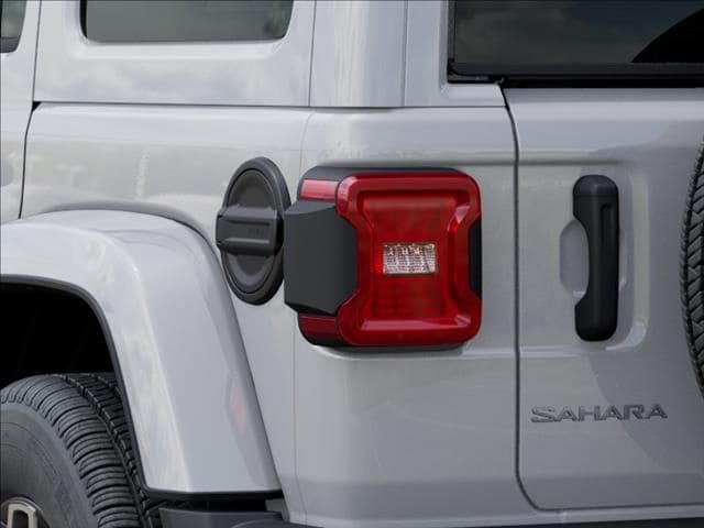 2025 Jeep Wrangler 4-Door Sahara - Photo 9