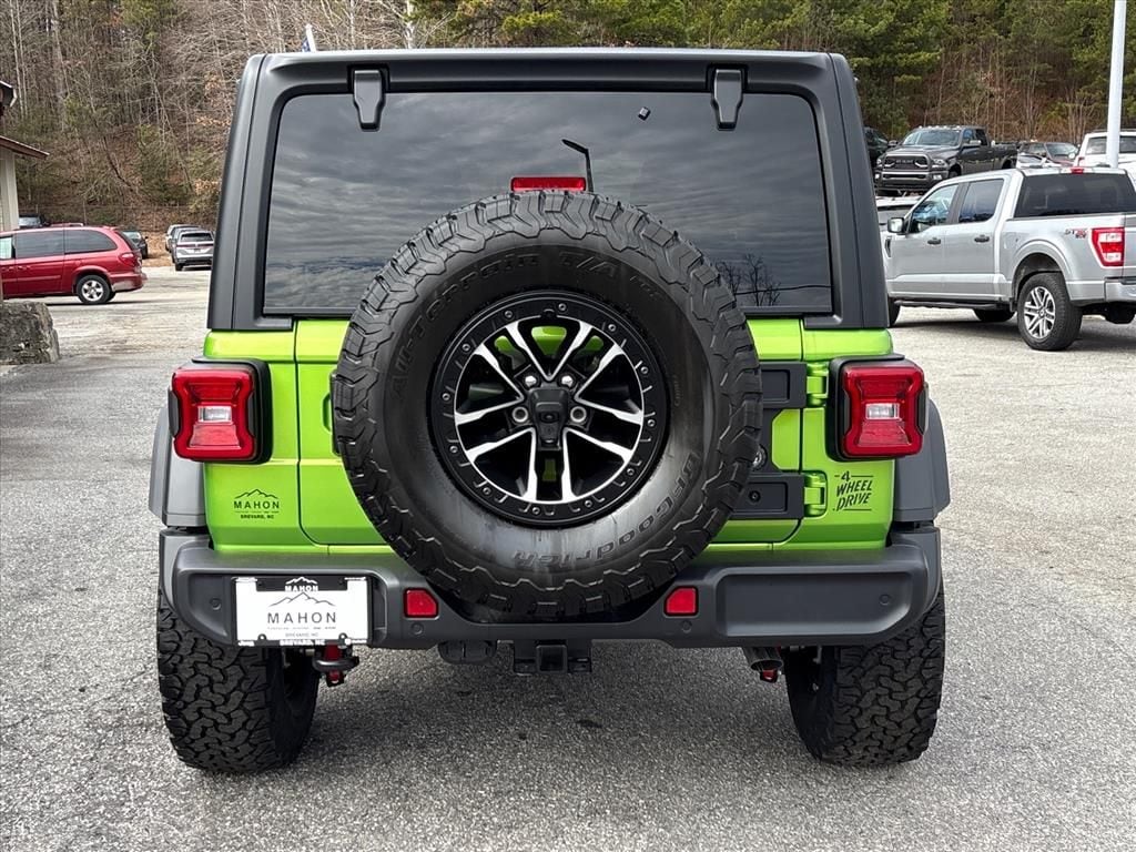 New 2026 Jeep Wrangler 4-DOOR WILLYS Sport Utility