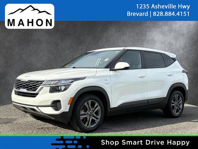 2022 Kia Seltos LX's photo