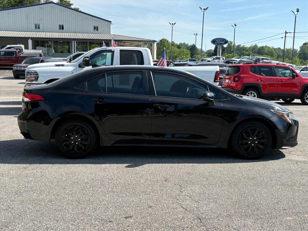 Used 2024 Toyota Corolla LE Sedan