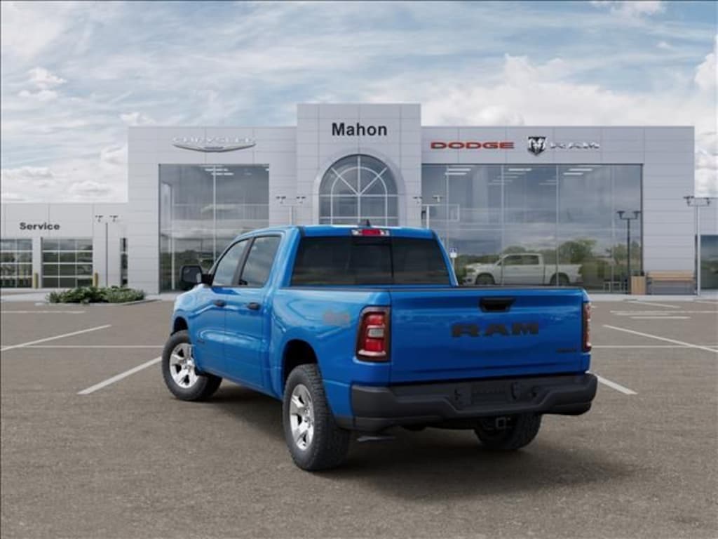 New 2026 Ram 1500 TRADESMAN CREW CAB 4X4 5'7 BOX Pickup