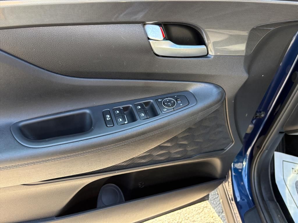 2022 Hyundai Santa Fe SEL - Photo 21