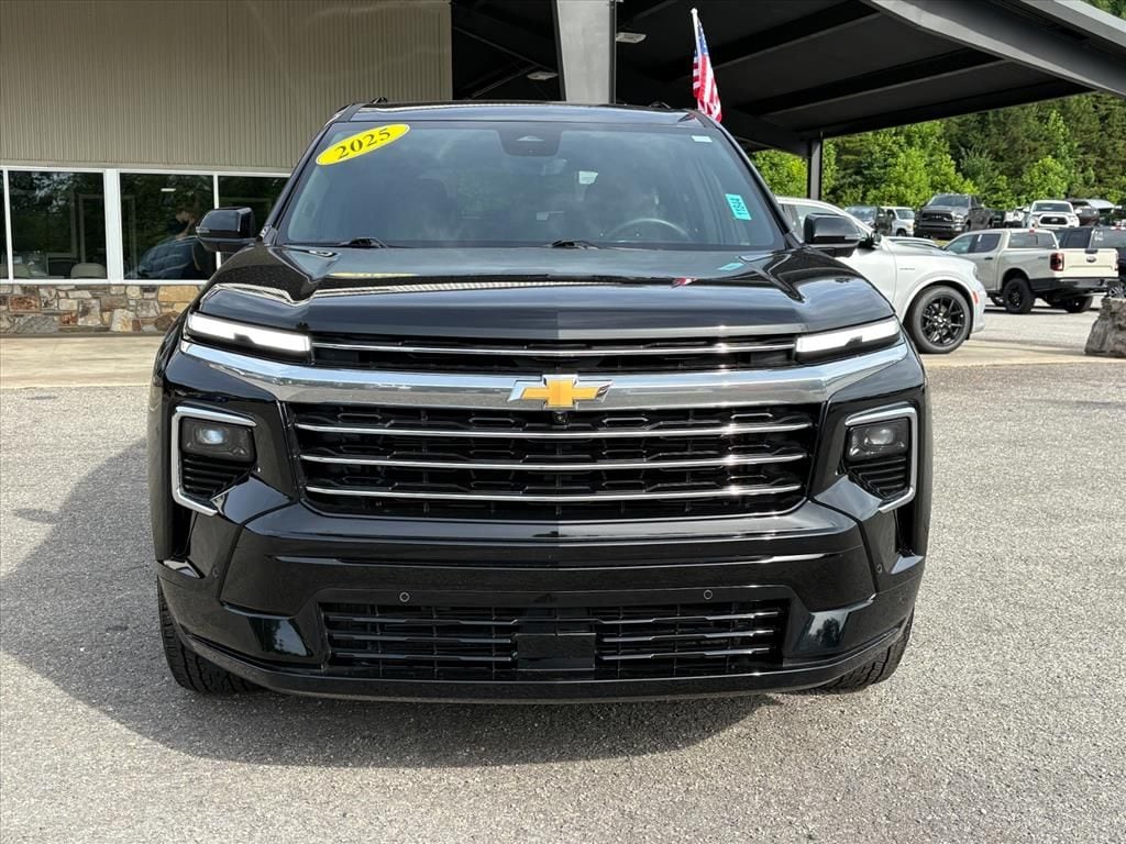 Used 2025 Chevrolet Traverse High Country SUV