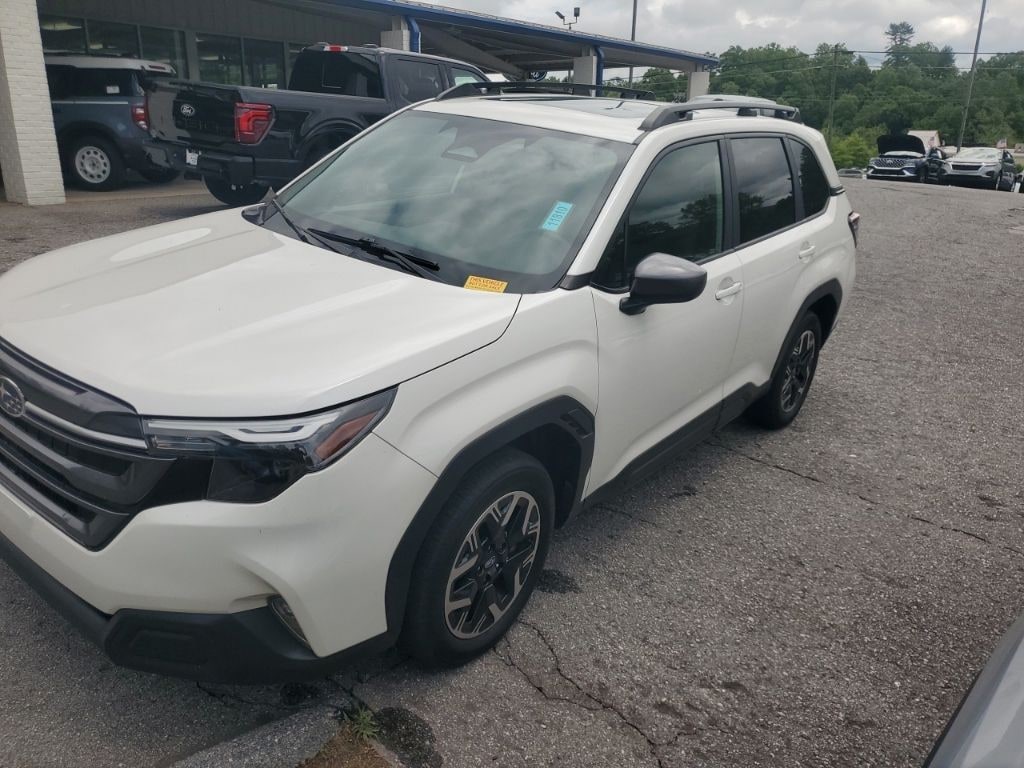 Used 2025 Subaru Forester Premium SUV