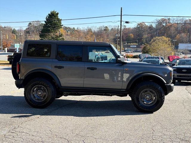 2025 Ford Bronco Badlands photo 3
