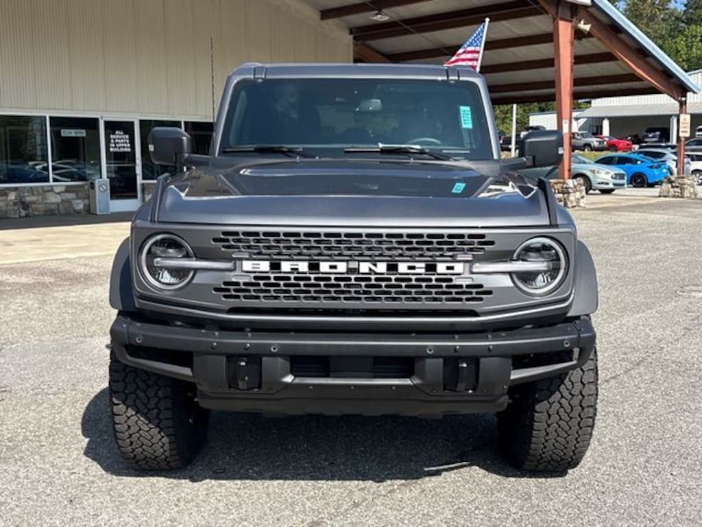 Used 2025 Ford Bronco Badlands SUV