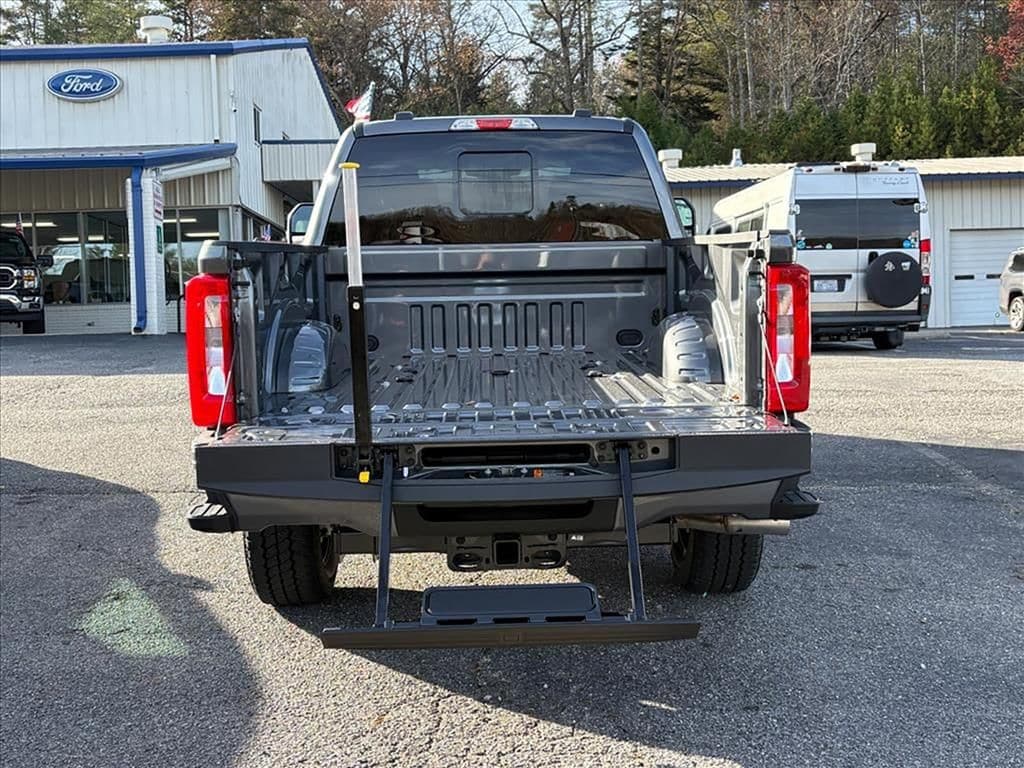 2026 Ford F-250 Super Duty XL - Photo 25