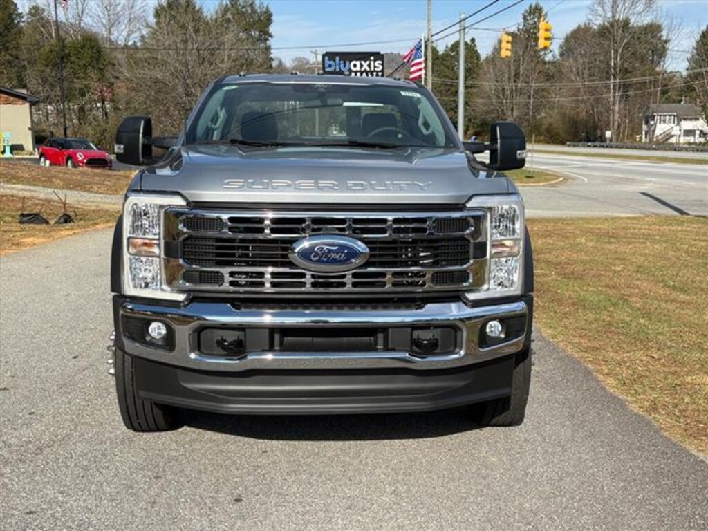 New 2024 Ford F-600SD F-600 XL Chassis