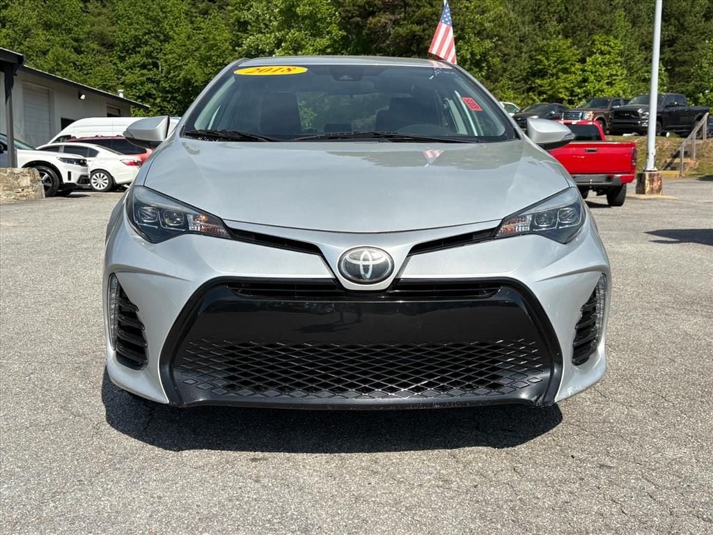 Used 2018 Toyota Corolla SE with VIN 5YFBURHE4JP818677 for sale in Brevard, NC