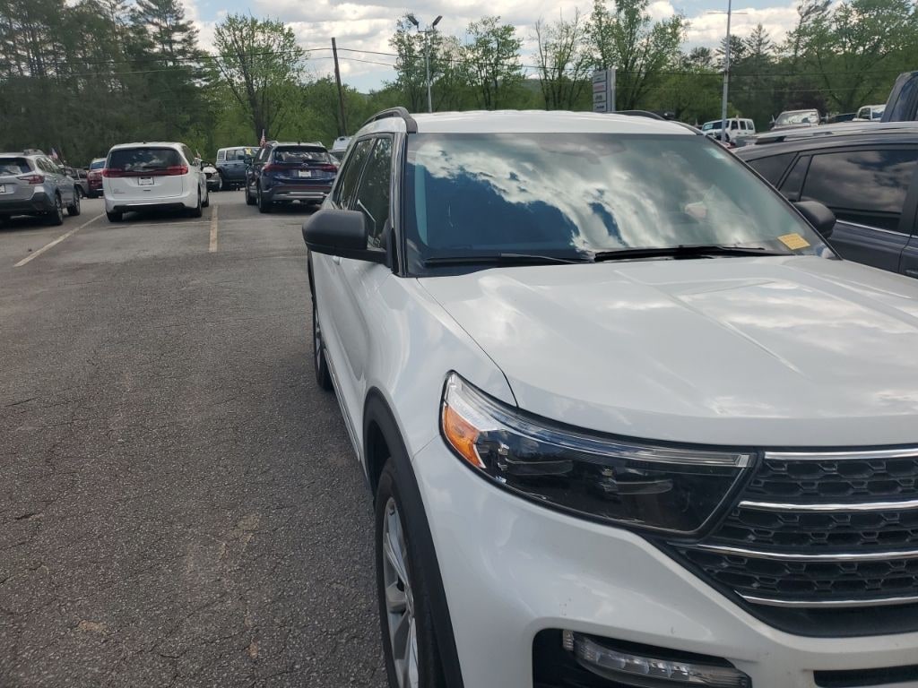 Used 2024 Ford Explorer XLT SUV