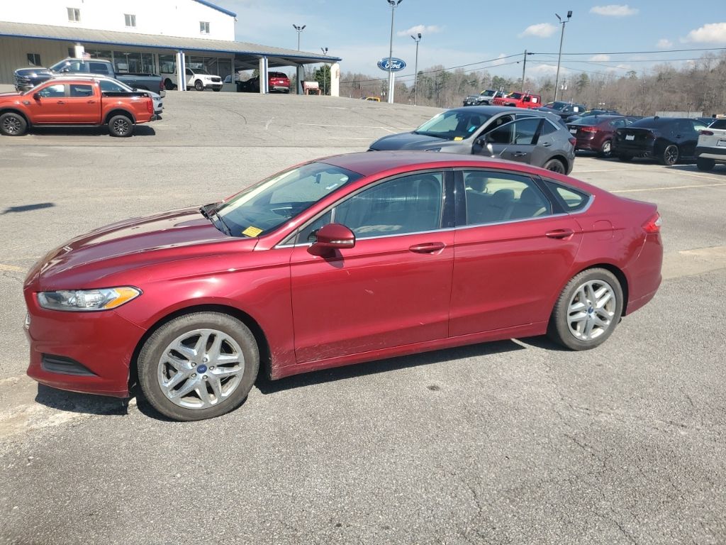 2016 Ford Fusion SE