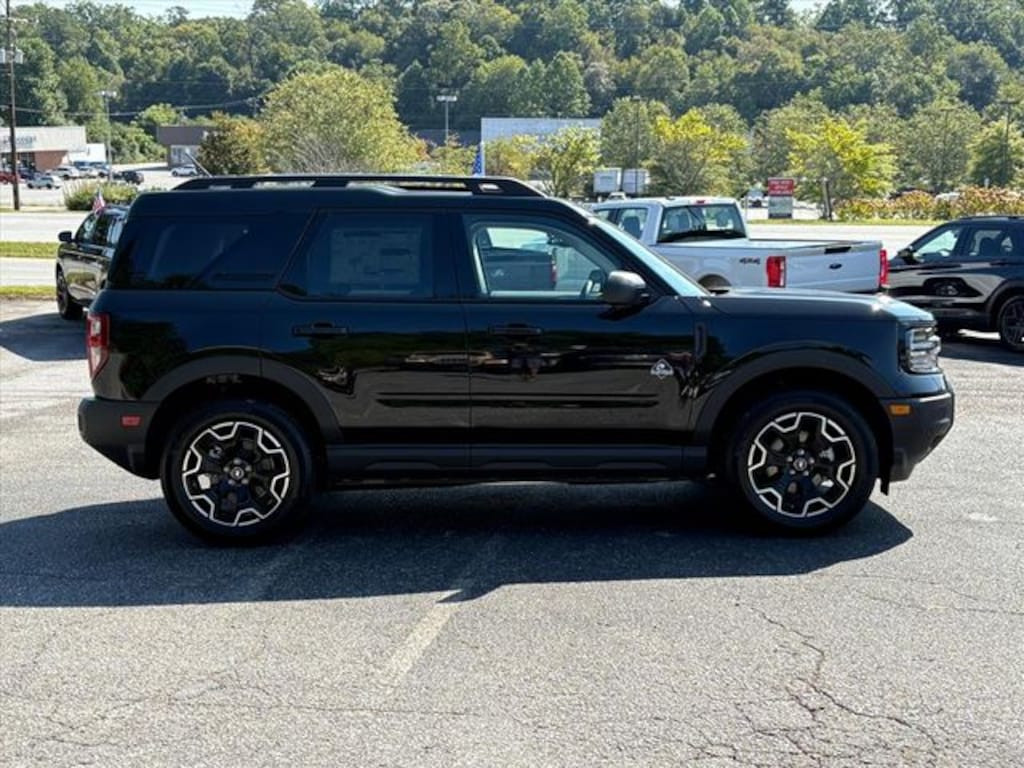 New 2025 Ford Bronco Sport Outer Banks SUV