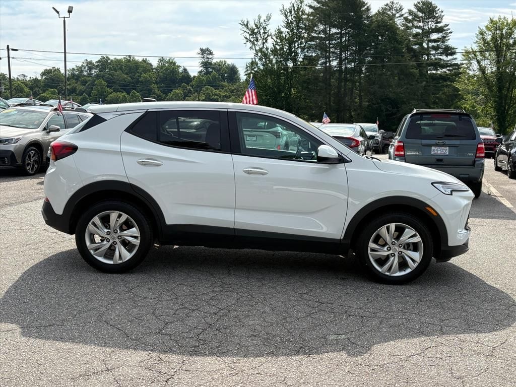 Used 2024 Buick Encore GX Preferred SUV
