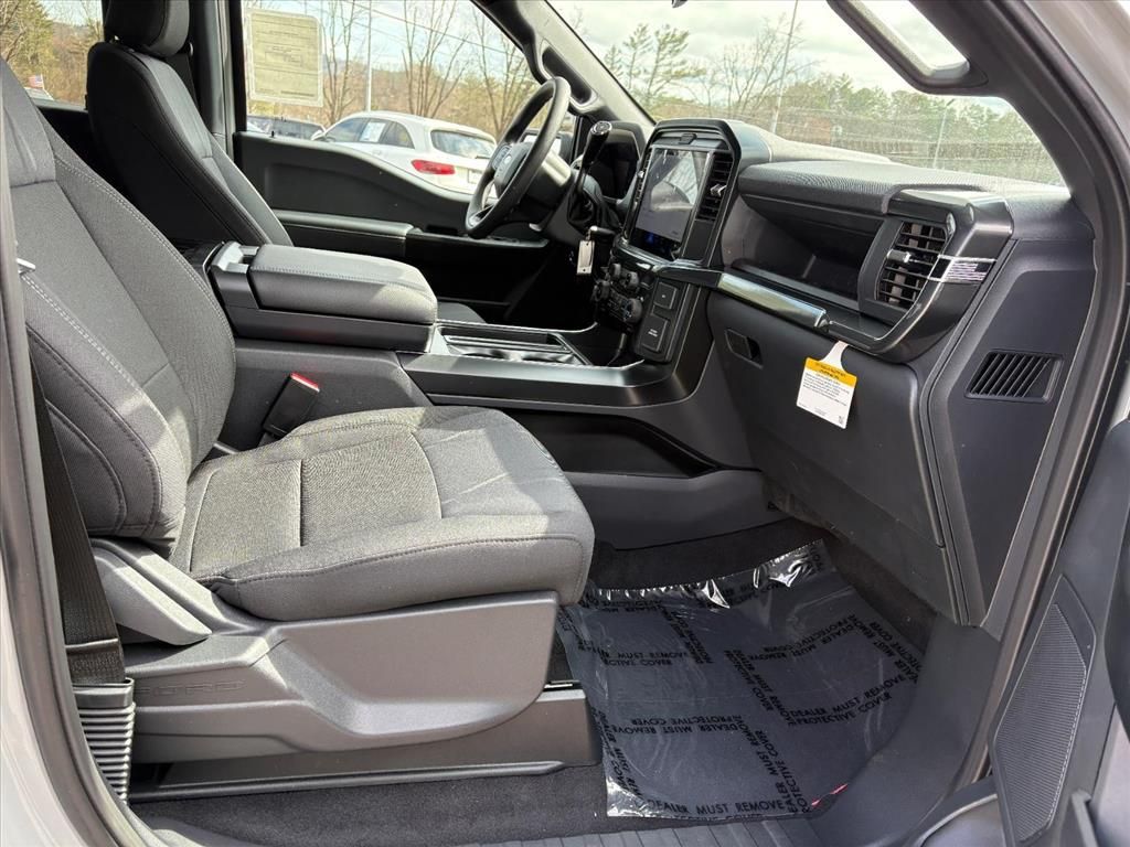 2026 Ford F-150 STX - Photo 16