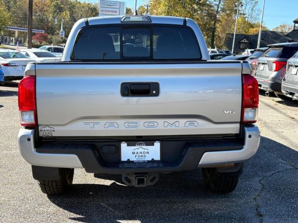 Used 2016 Toyota Tacoma TRD Sport Truck