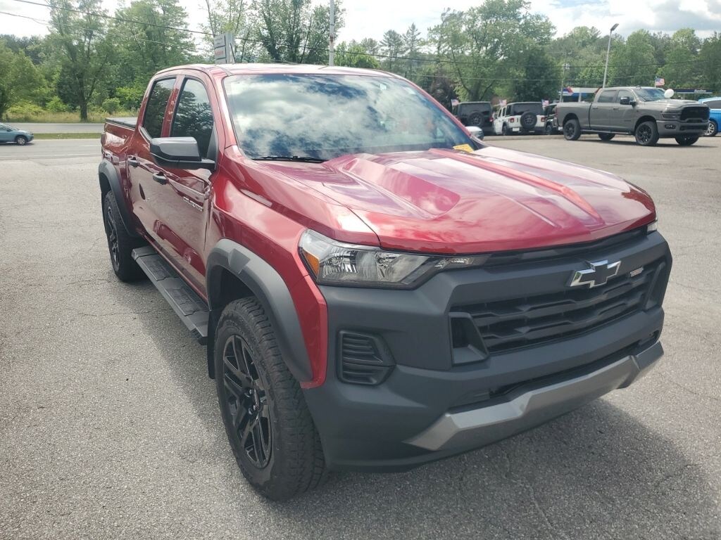 Used 2025 Chevrolet Colorado Trail Boss Truck