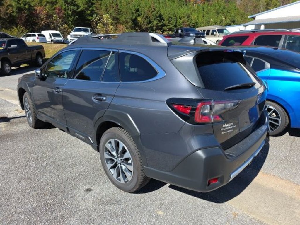 Used 2024 Subaru Outback Touring XT SUV