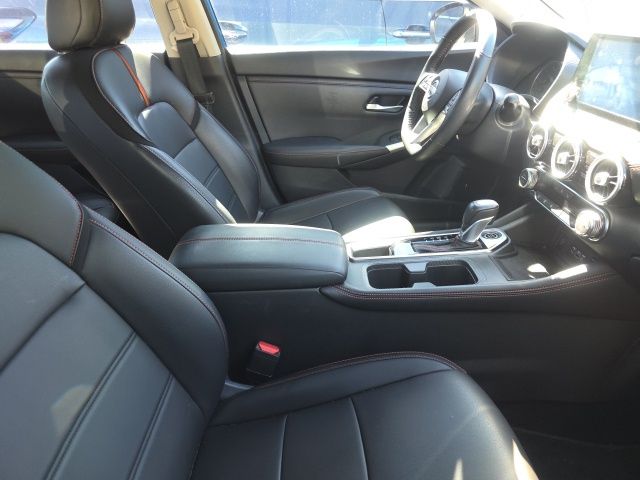 2024 Nissan Sentra SR photo 3