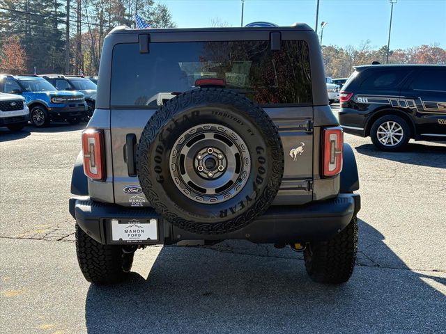 2025 Ford Bronco Badlands photo 4