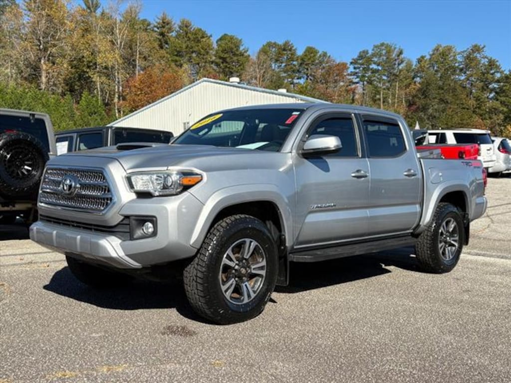 Used 2016 Toyota Tacoma TRD Sport Truck