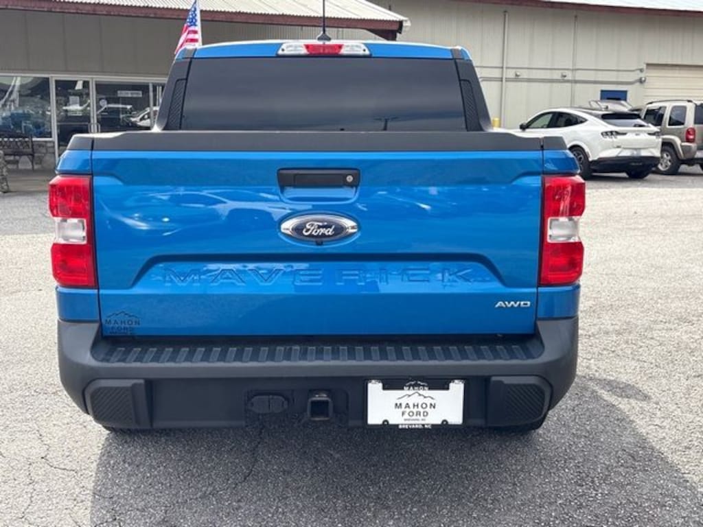 Used 2022 Ford Maverick XLT Crew Cab Short Bed Truck