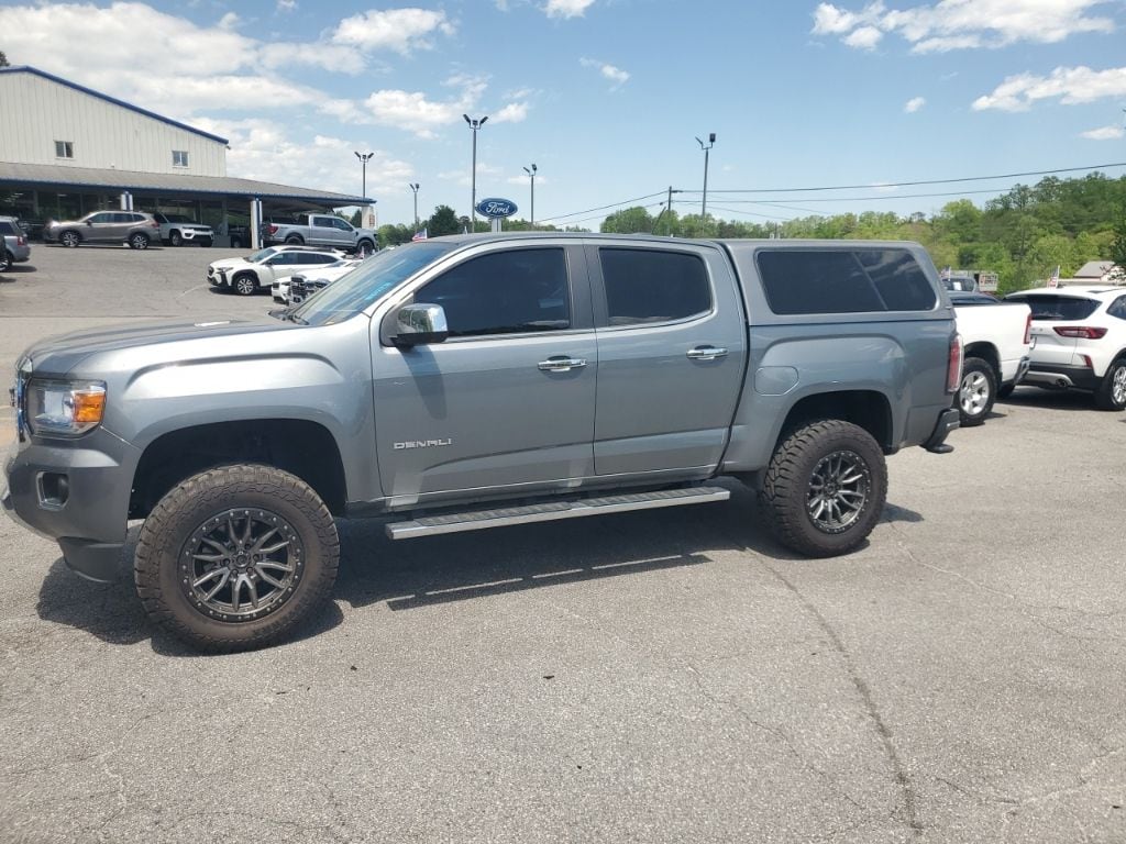 2020 GMC Canyon 4WD Denali Crew Cab Short Box's photo
