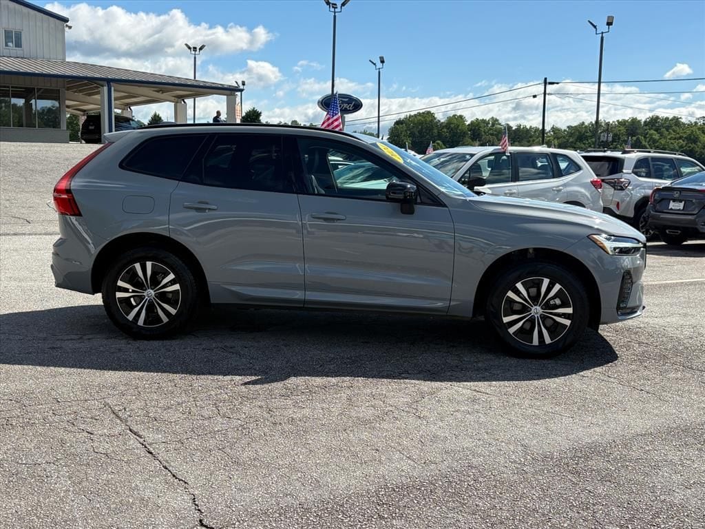 Used 2024 Volvo XC60 B5 Core SUV